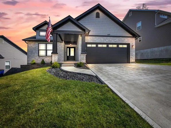 1419 Burrwyck Ln, Herculaneum, MO 63048