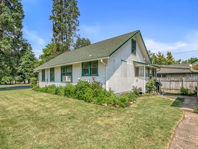 321 Willamette Ave, Medford, OR, 97504