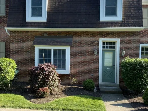 108 Bayberry Ct, McMurray, PA 15317