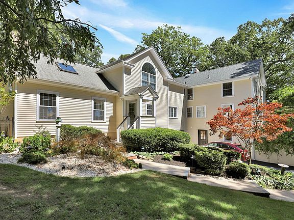 612 Oceanview Rd Brielle NJ-print-046-39