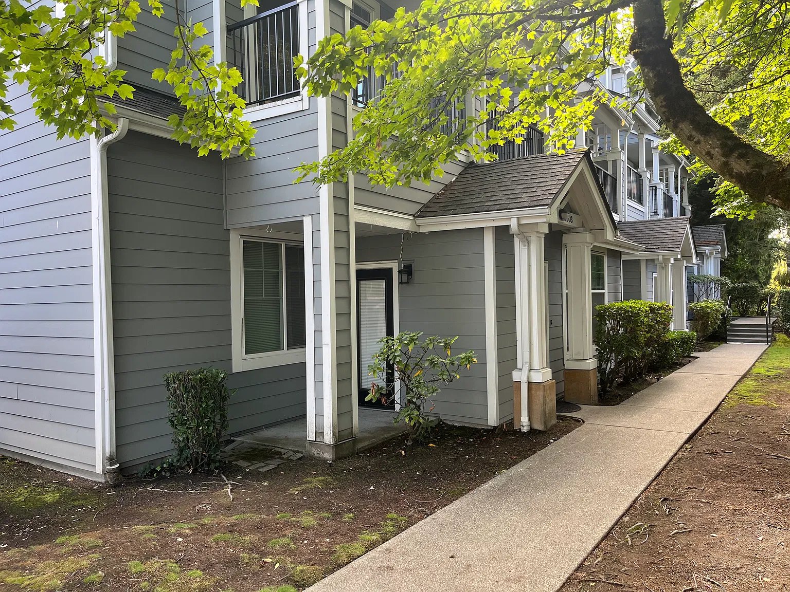 1 bed, 690 sqft, $1,795 — Photo 2