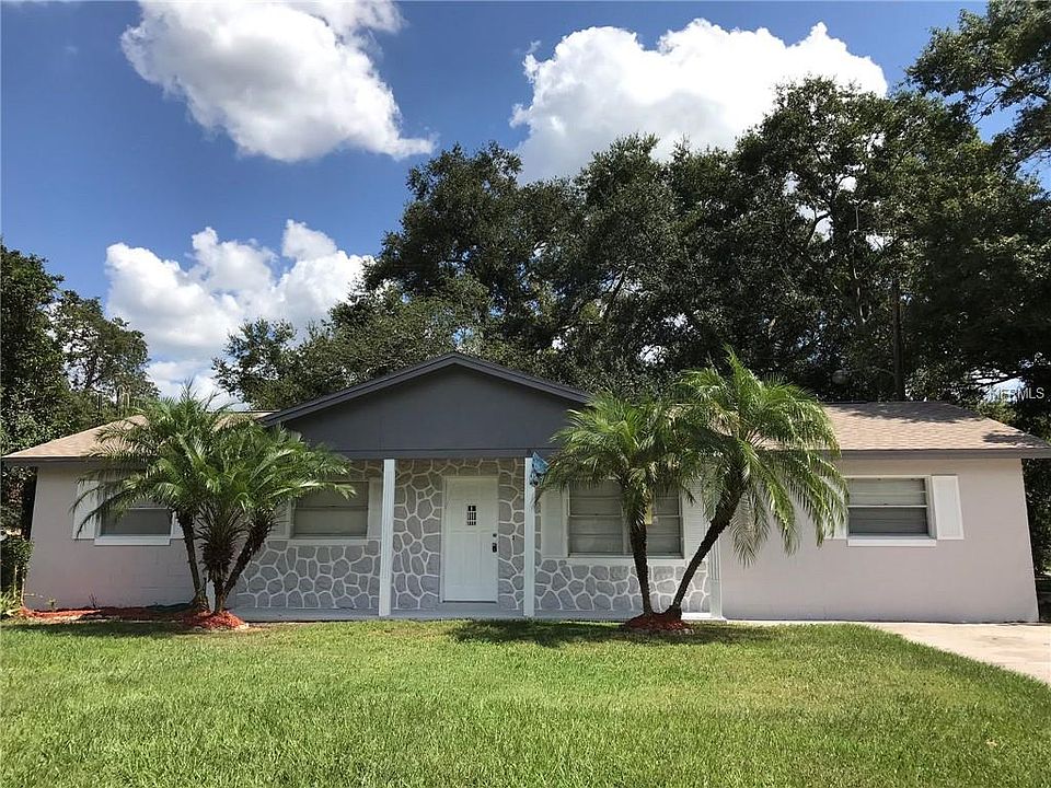 1st image of 301 Adrienne Dr