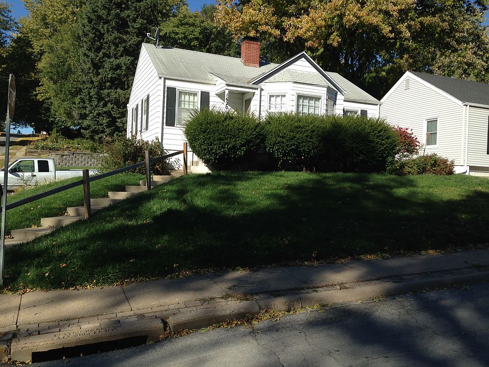 1st image of 1620 S 58th St