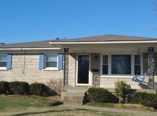 1129 Cristland Rd, Louisville, KY 40214