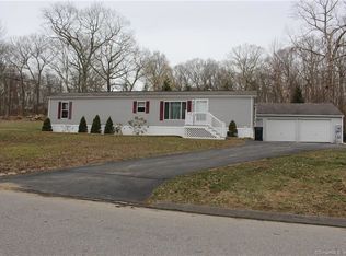 107 Avery Hill Rd, Ledyard, CT 06339