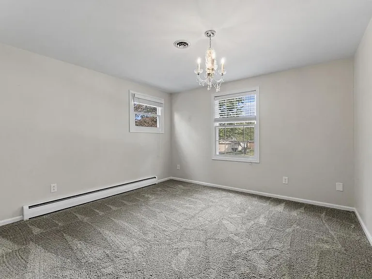 2930 Old Orchard Rd — Photo 14