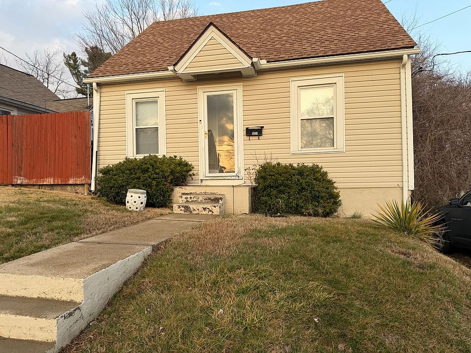 1st image of 921 Fairview Ave