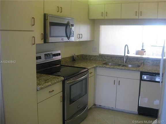 3rd image of 9663 N Belfort Cir #207