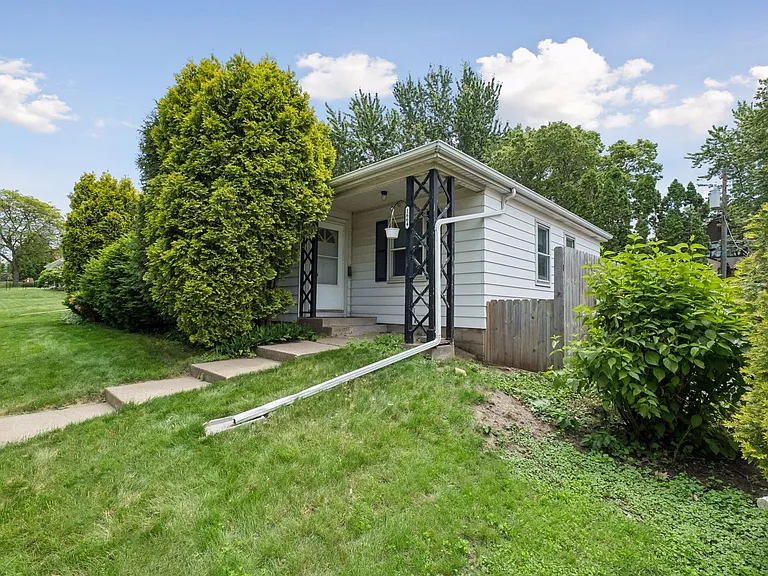 1664 Ford Pkwy #U — Photo 17