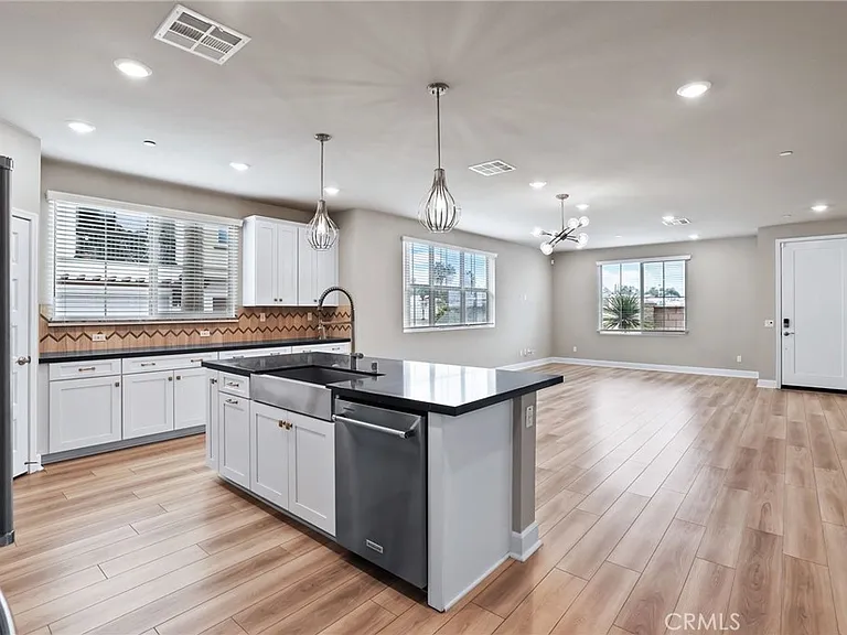 19109 Azul Ln — Photo 3