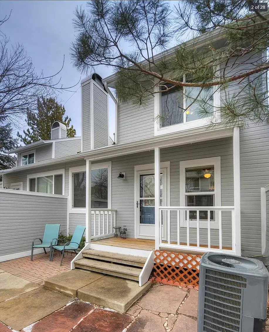 470 Owl Dr — Photo 2