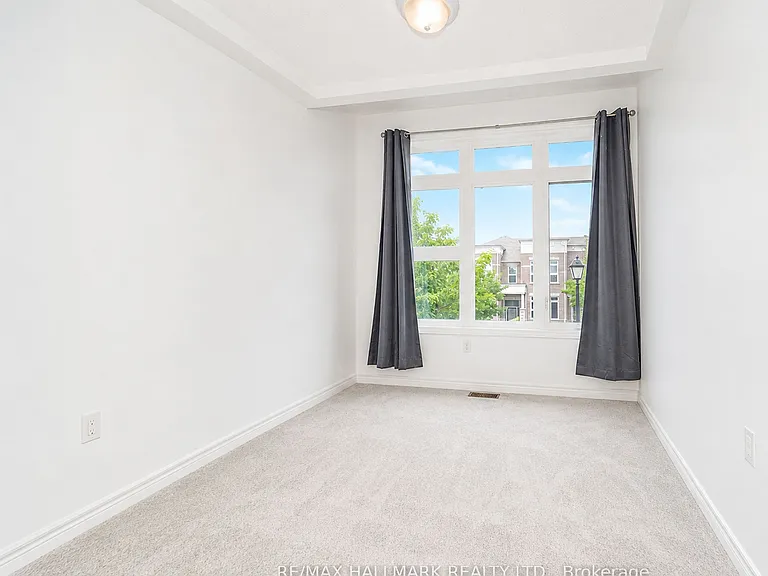 235 S Unionville Ave — Photo 25