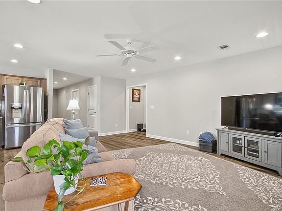 5th image of 13107 Garden Creek Ln