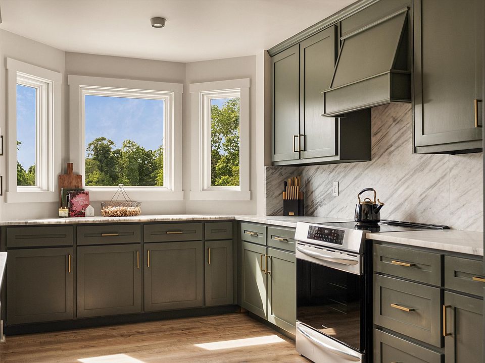 10th image of 1707 New Hope Rd