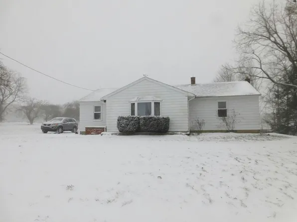 7097 Sherrod Hill Rd, Edinboro, PA 16412