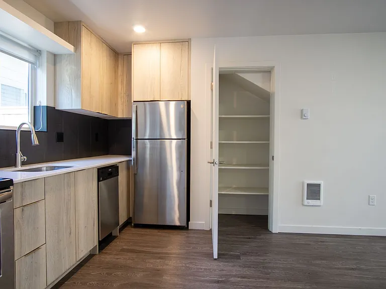 6833 N Montana Ave #2 — Photo 4