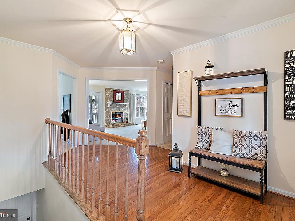 2176 Wildwood Forest Blvd Amissville VA 20106 Apartments for Rent