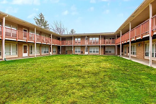 Country House Photo 1
