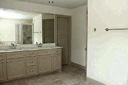 4th image of 11480 Oak Springs Dr