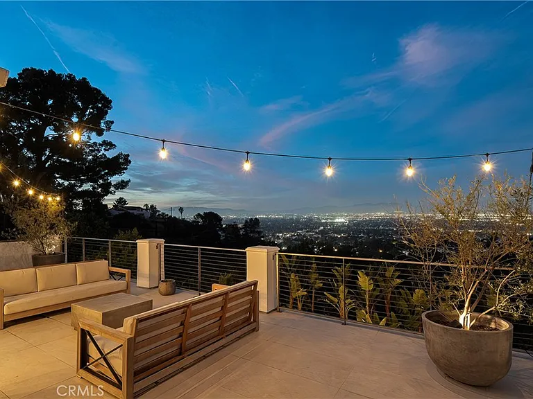 3642 Alta Mesa Dr — Photo 23
