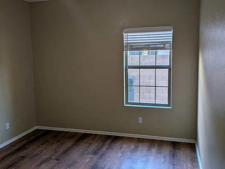 1281 E Canyon Creek Dr — Photo 14
