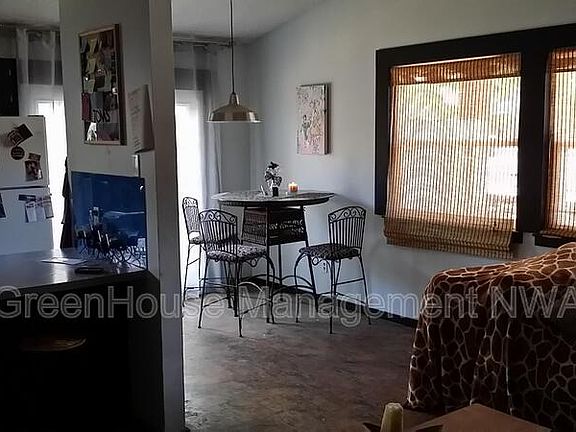4th image of 1724 N Garland Ave