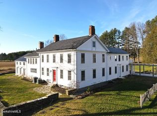 9 Seekonk Rd, Great Barrington, MA 01230