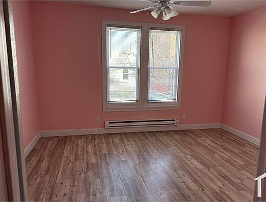 2nd image of 1524 Overington St Floor 2