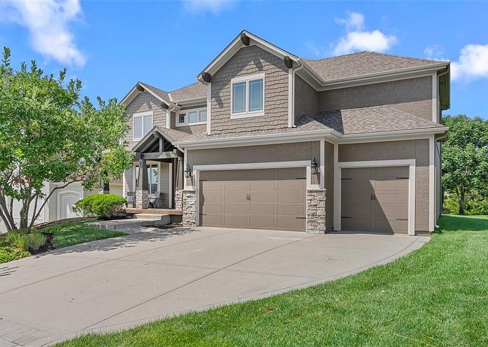 16200 Bluejacket St, Overland Park, KS 66221 | Zillow