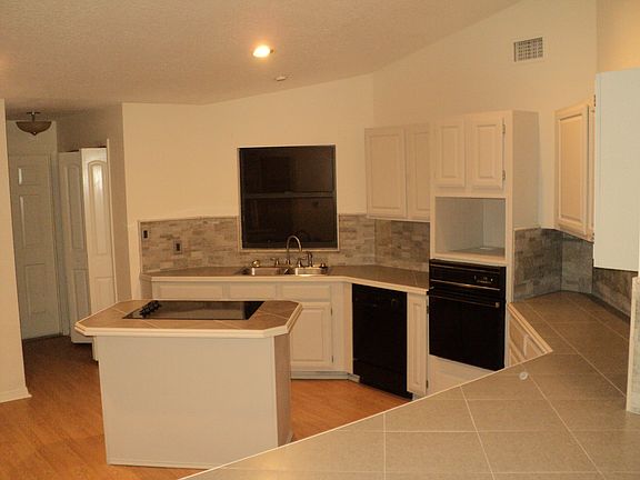 spacious kitchen