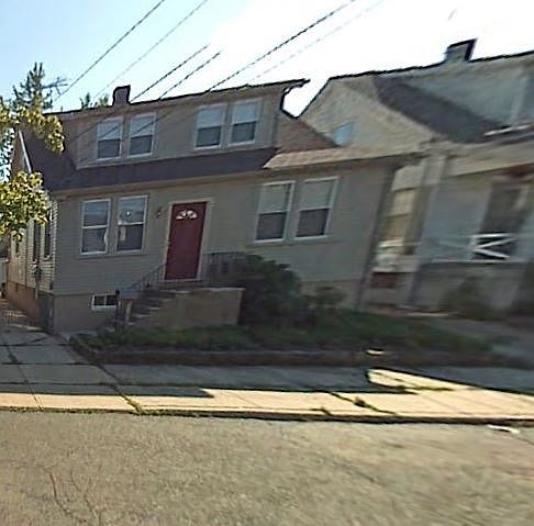 2nd image of 208 Talmadge St