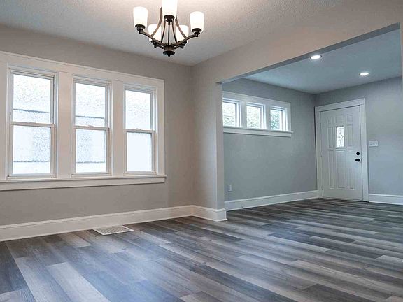 5th image of 1705 5th St