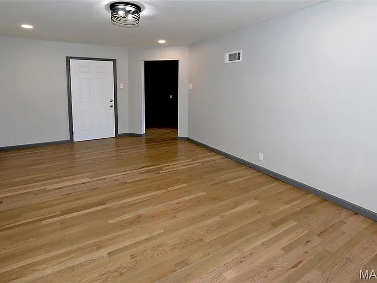 11151 Glacier Dr — Photo 14