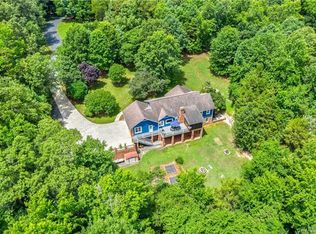 305 Timber Ln, Matthews, NC 28104