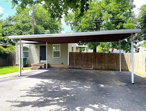 Studio Garage Apt In Nw Okc Youngs Englewood Add Photo 1 Studio Garage Apt In Nw Okc Youngs Englewood Add Photo 1