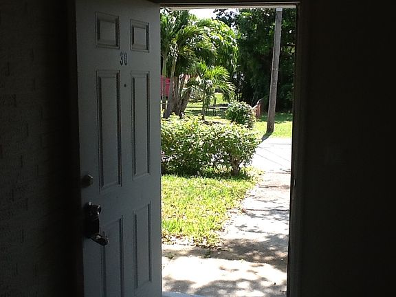 5th image of 30 SE 13th St