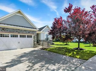 24 Saint Michaels Way, Hanover, PA 17331