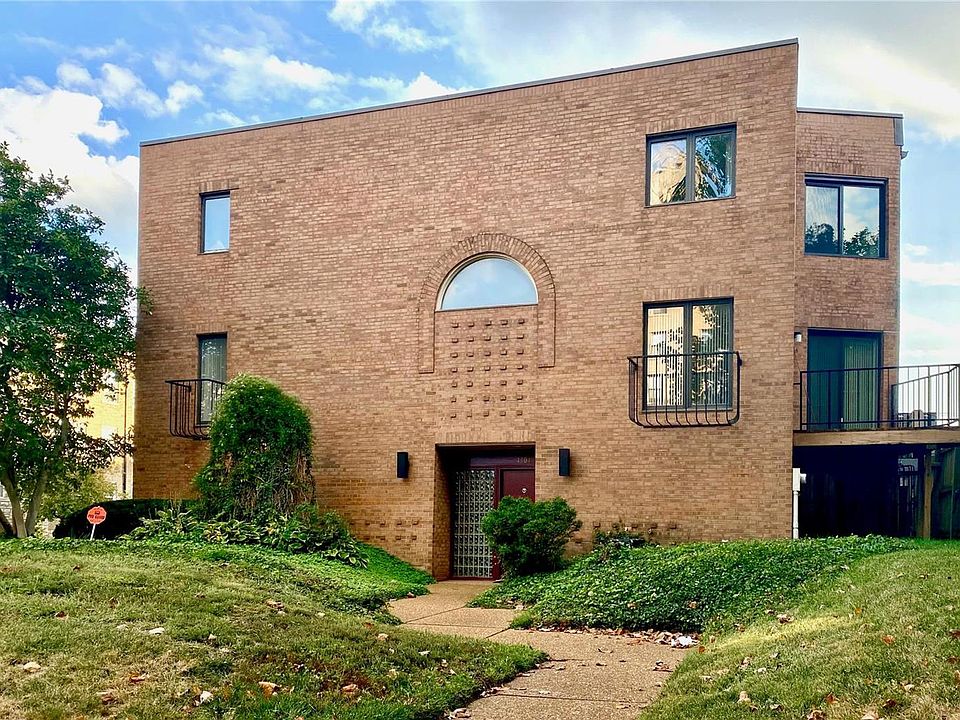 1st image of 4404 W Pine Blvd #3