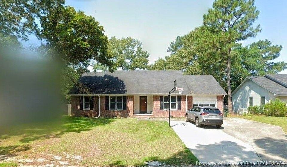 1st image of 7490 Fairpoint Dr