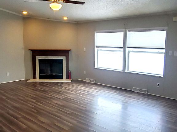 4th image of 4174 Latas Ln N