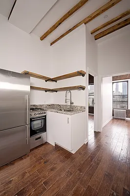 Rented by WRE Group | media 33
