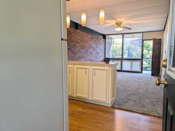 7 S University Ave #8