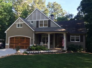 908 Oak Dr, Woodstock, GA 30189