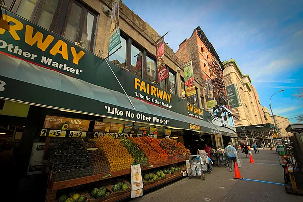 Sold by Corcoran | media 21