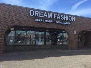 3653 15 Mile Rd, Sterling Heights, MI 48310