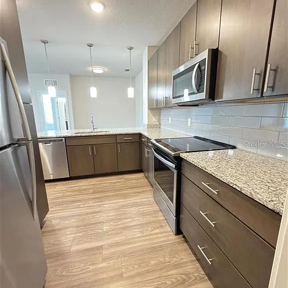 541 Academy Dr #204 — Photo 20