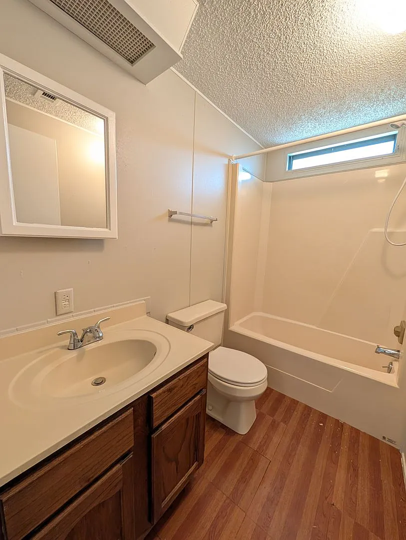 3 Bed, 2 Bath on half Acre of land... FENCED and GATED! — Photo 3