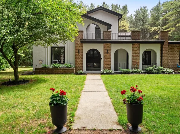 W1439 E Van Ess ROAD, Oostburg, WI 53070