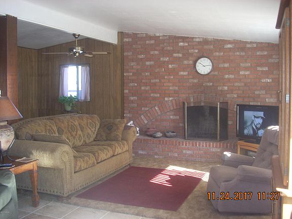 3rd image of 606 W 5th Ave