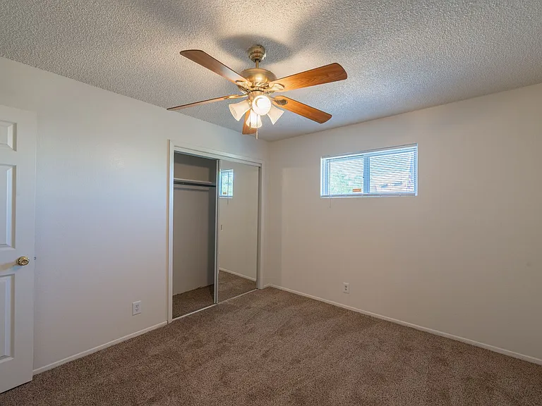 3904 Avalon Rd NW — Photo 11